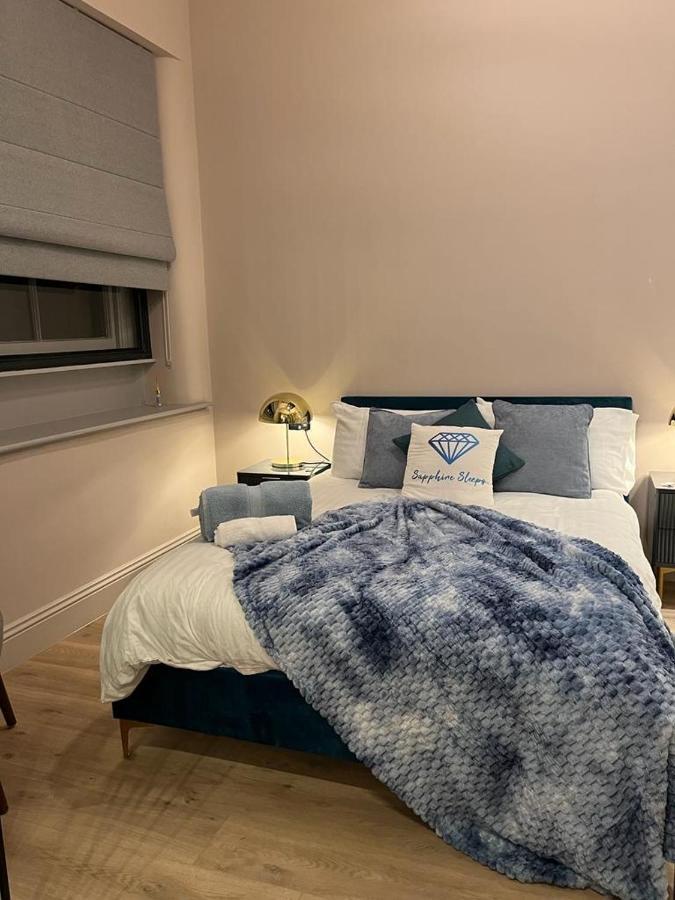 M1 City Centre 3 Bed 3 Bath Luxe Penthouse مانشستر المظهر الخارجي الصورة