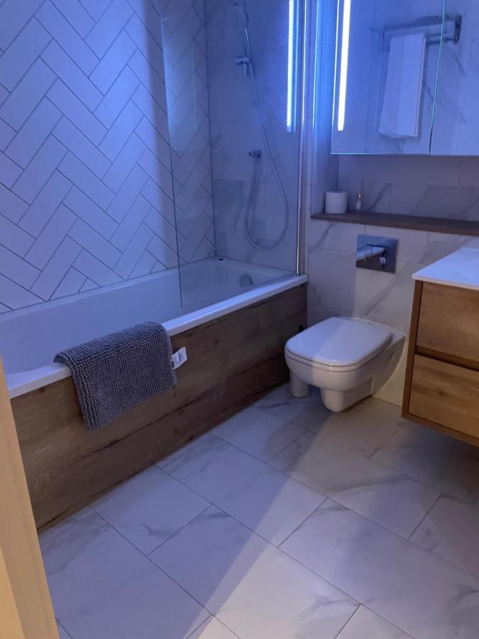 M1 City Centre 3 Bed 3 Bath Luxe Penthouse مانشستر المظهر الخارجي الصورة
