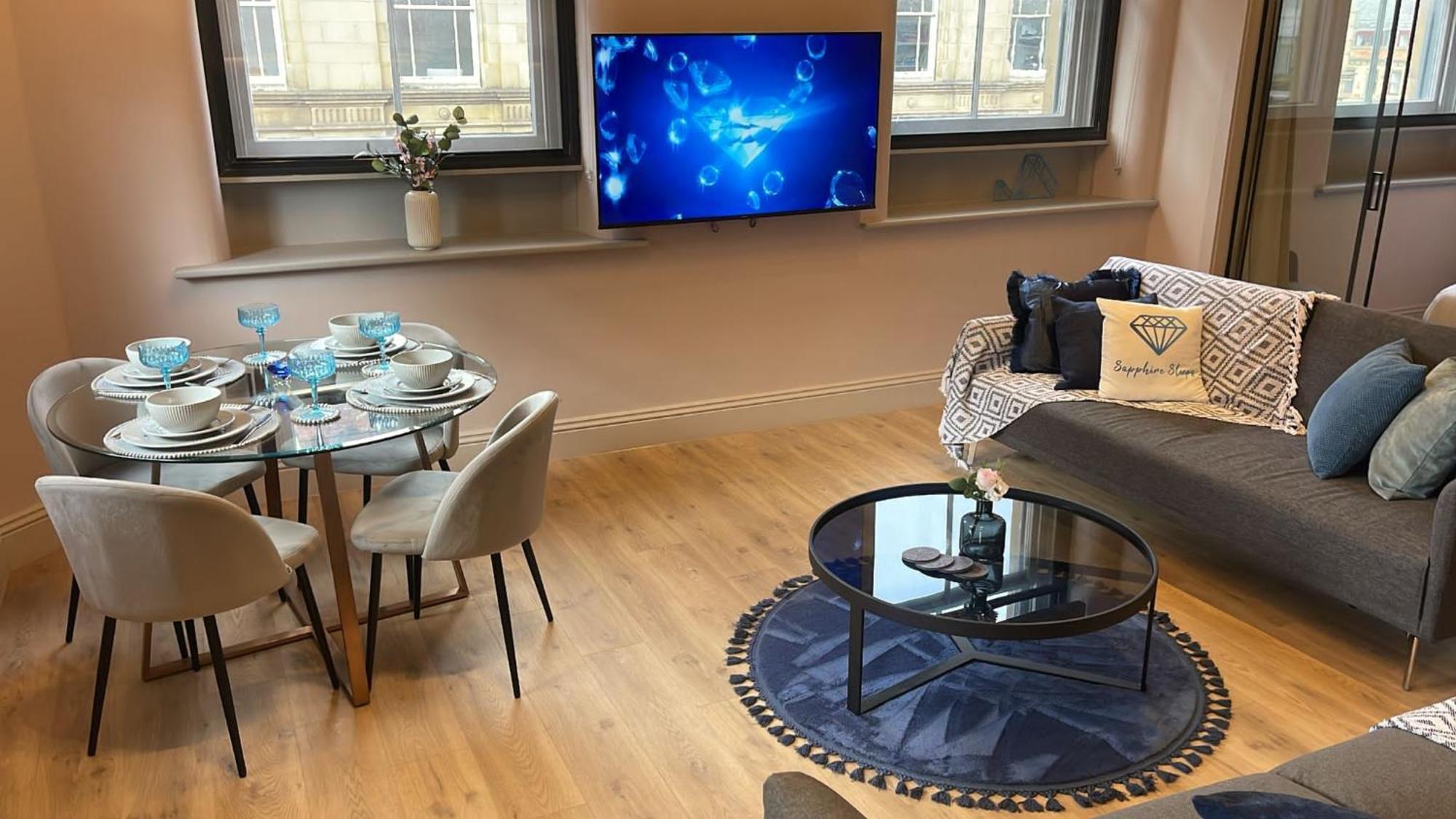 M1 City Centre 3 Bed 3 Bath Luxe Penthouse مانشستر المظهر الخارجي الصورة